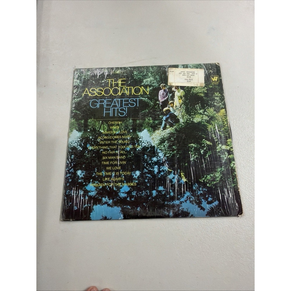 THE ASSOCIATION GREATEST HITS! 1767 NM/NM VINYL LP L82